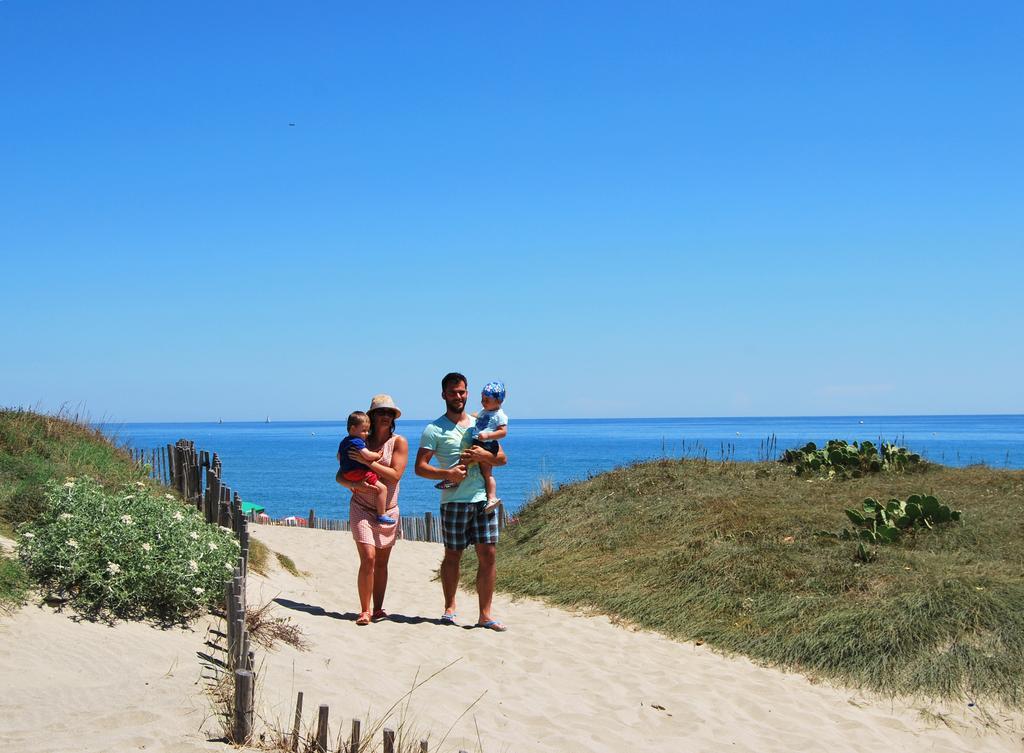 Lagrange Grand Bleu Vacances - Residence Le Mas De Торрей Экстерьер фото